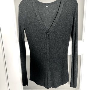Lululemon VNeck Merino Sweater